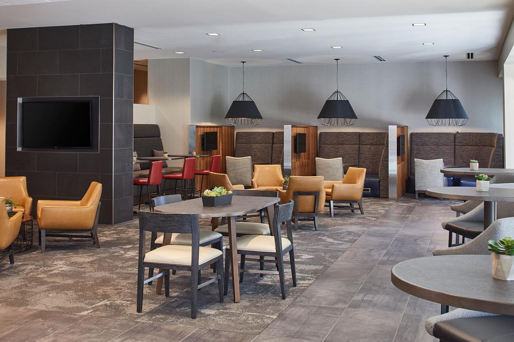 Courtyard By Marriott Minneapolis West Saint Louis Park Exterior foto